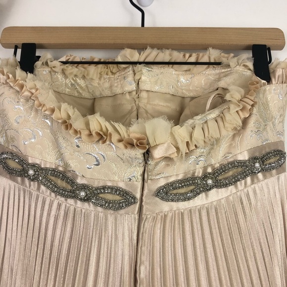 Badgley Mischka Cream Strapless Accordian Pleat Maxi Dress Size 2 - Picture 9 of 16